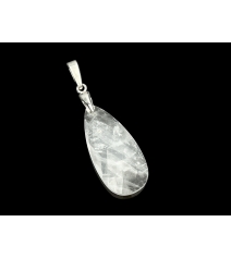 wisiorek kryształ górski...